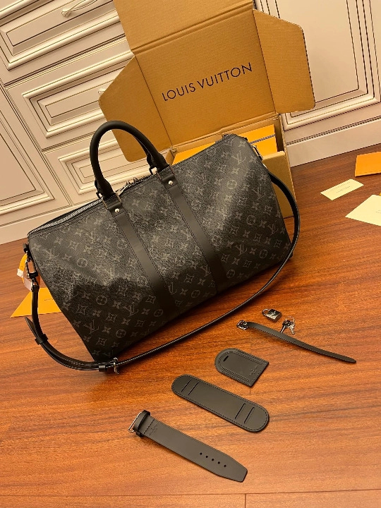 Louis Vuitton Keepall Bandoulière 45 M40569